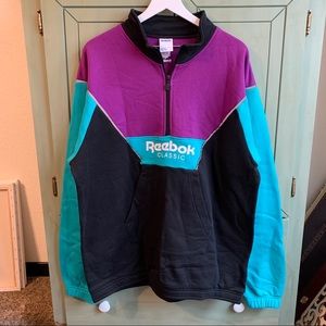 *LIKE NEW Reebok Classic Sweatshirt Size XL